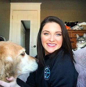 Meet your Posher, Leah